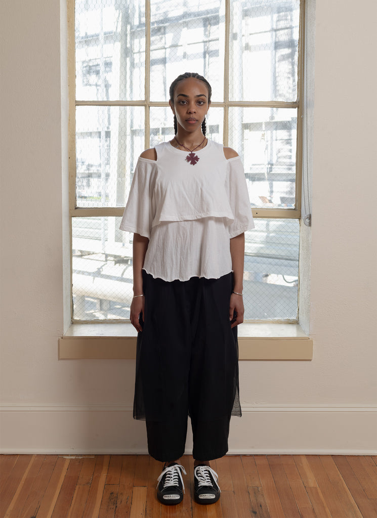 UNDERCOVER "OPEN SHOULDER TOP" WHITE