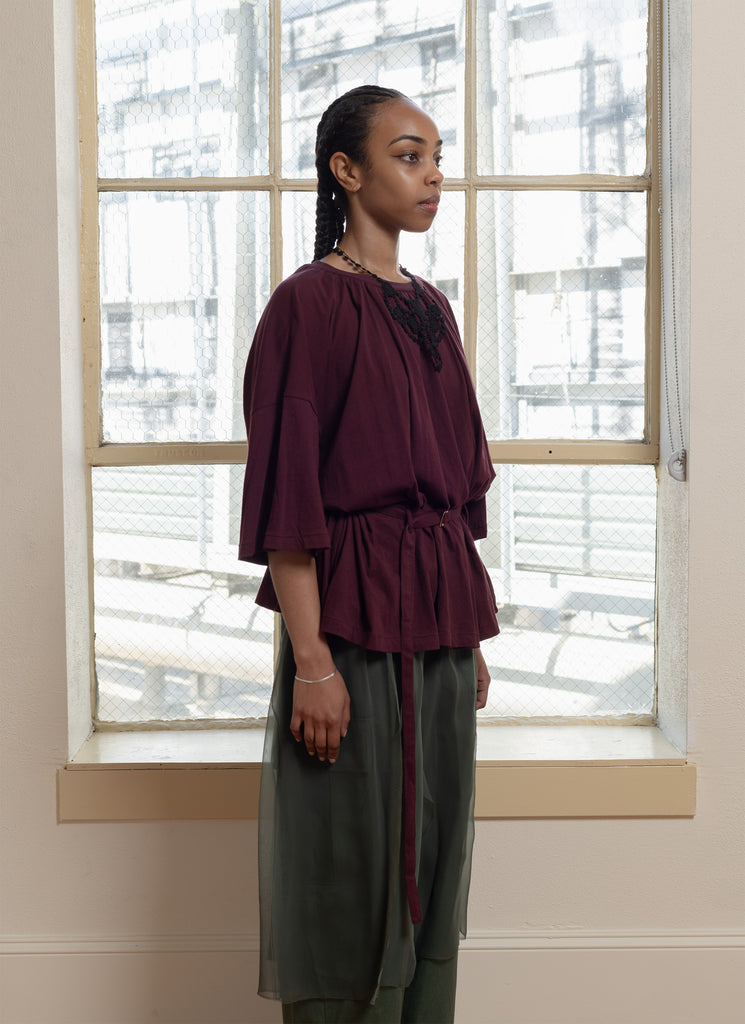 UNDERCOVER "COTTON GATHERED TOP" BORDEAUX