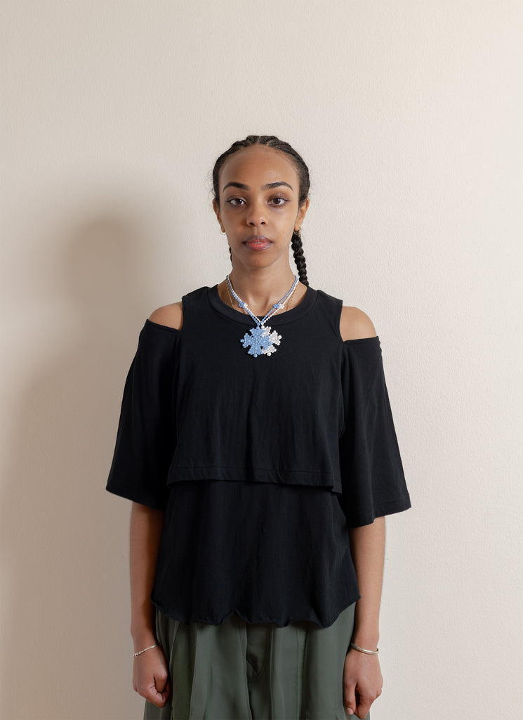 UNDERCOVER "OPEN SHOULDER TOP" BLACK